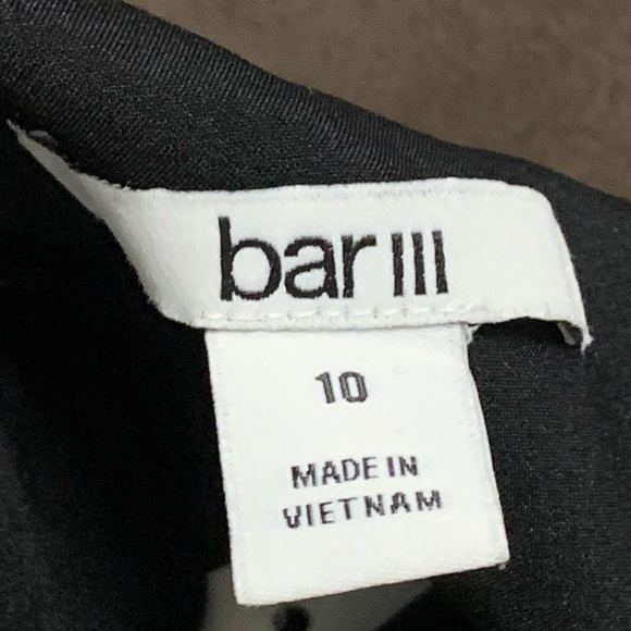 NEW WITH TAGS BAR III CUTE BLACK FLORAL LINED FITTED DRESS SIZE 10. - Picture 7 of 7